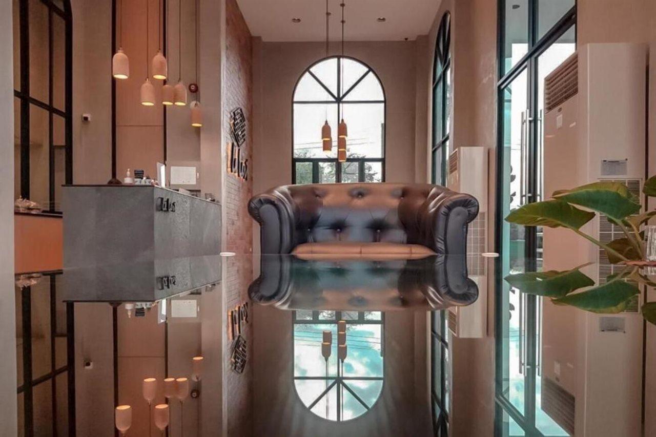 Le Lert Hotel Ratchaburi Kültér fotó